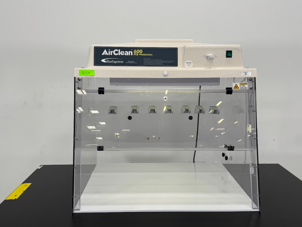 Image of AirClean 600 PCR Workstation